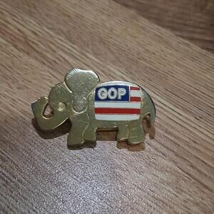 Vintage Gold Tone Metal GOP Political Elephant Lapel Pin